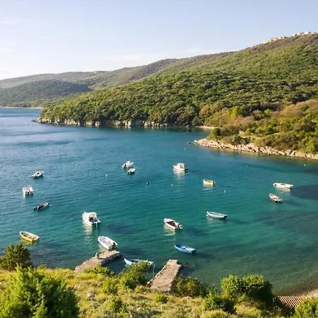 Heaven On Earth Ustrine