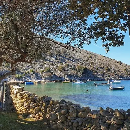 Heaven On Earth Ustrine *